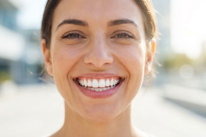 Muito Além da Cárie: O Guia Definitivo das 5 Doenças Bucais Silenciosas que Ameaçam seu Sorriso